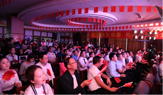 300��CA88��ҵ��ͬ�����  ��ͬ��ף���й�70����