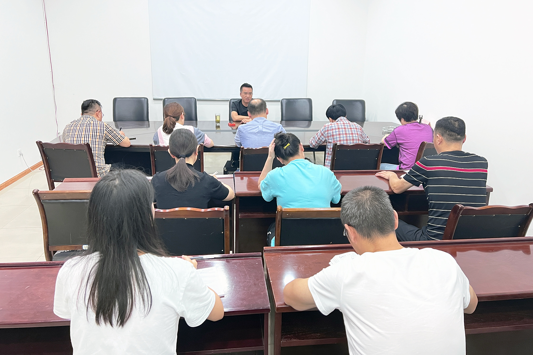 CA88��ҵ�ܾ�����������CA88������������ҵ��ֹ�˾�鳭�쵼����