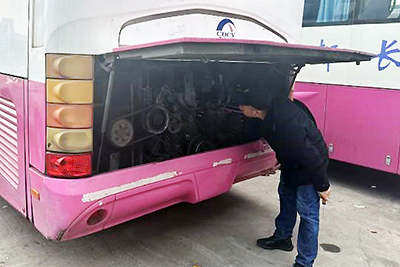 ��������ʻԱ�����ڹ����޻�����  �ڿ�ʵ�ɼ��س��ġ���ȫ��··���䰲ȫ�г���������������ʻԱ  �Ŷ���