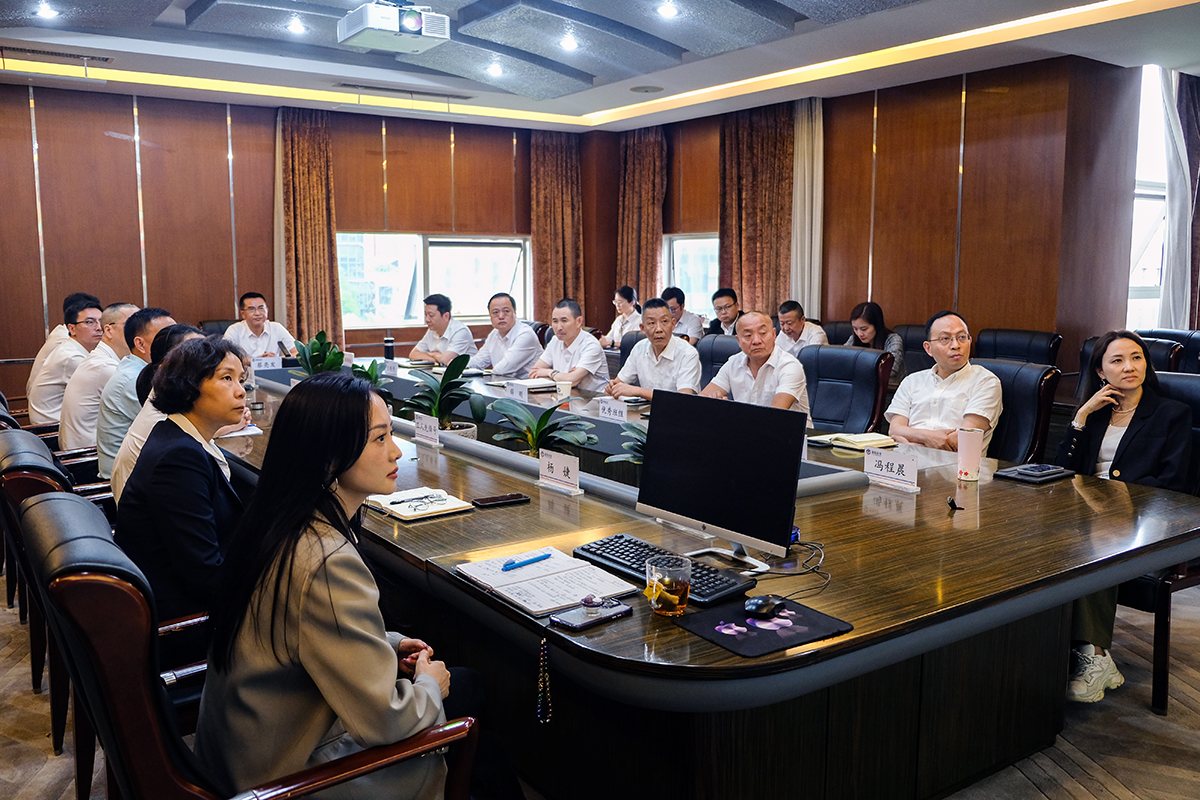 ϲѶ��CA88��ҵ���˻������漯���Ƚ��������