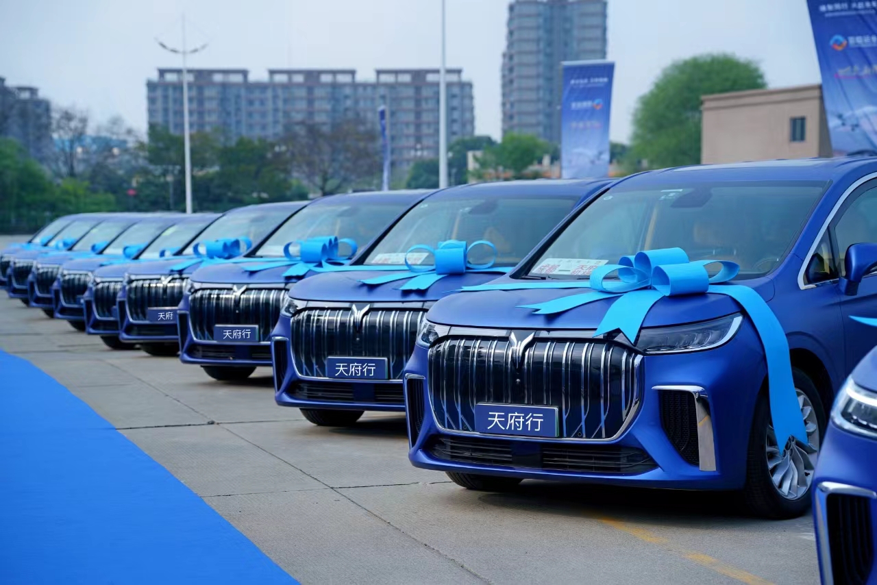 ������ͻ�ƣ��츮�л���ר�ߵ��հ��������ư�